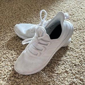 Womens adidas tennis shoes